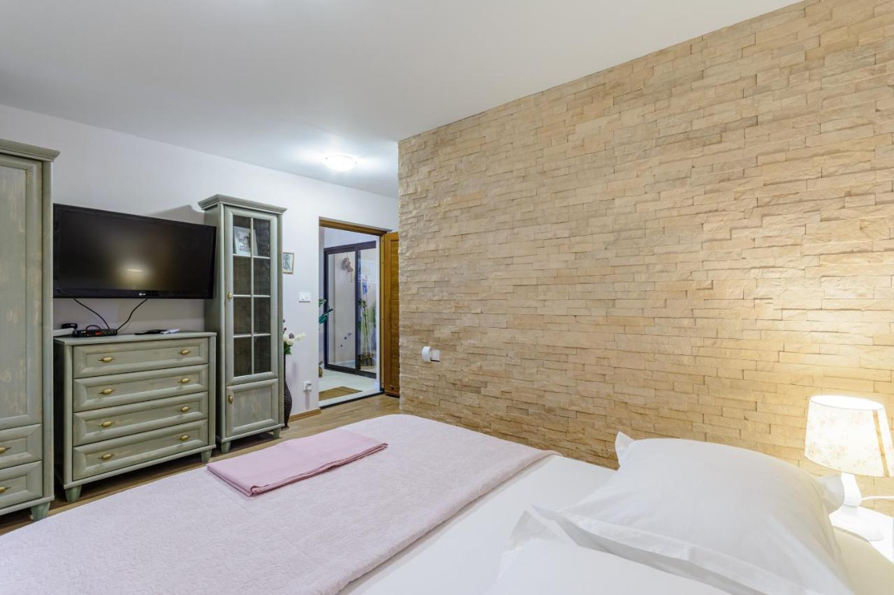 Villa Secluded Paradise Omiš Exterior foto